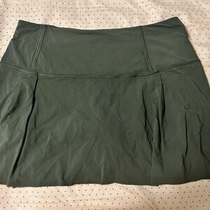 Lululemon Green Pleated Skirt